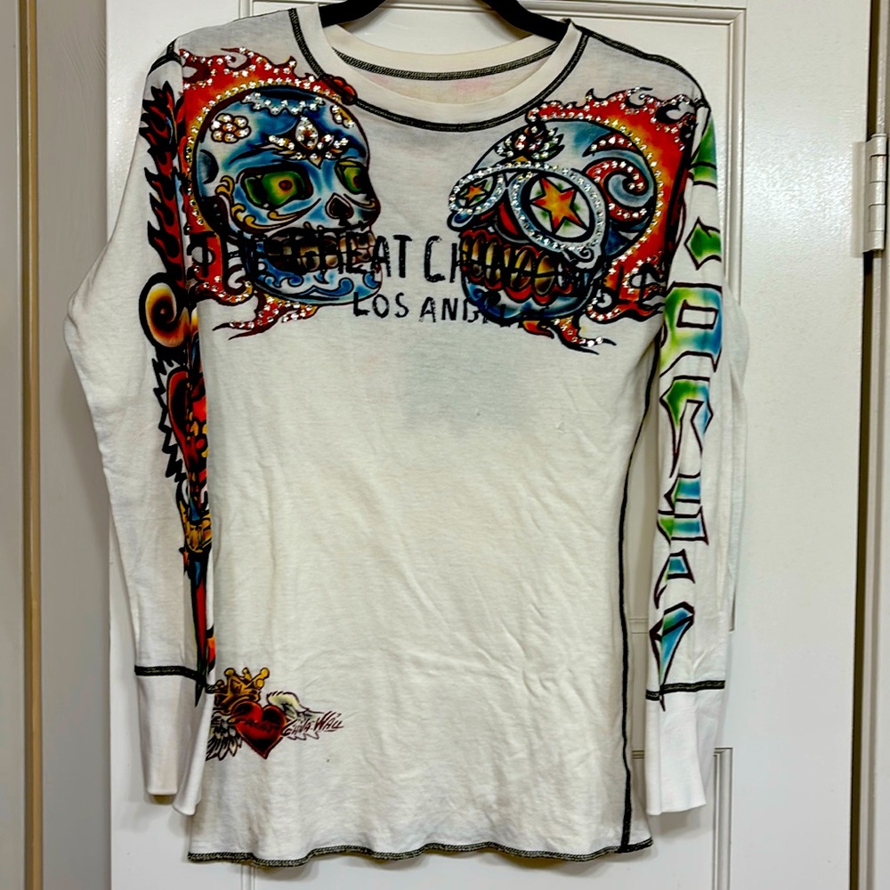 This is beautiful Medium long sleeve 100% cotton , Swarovski crystals both sides